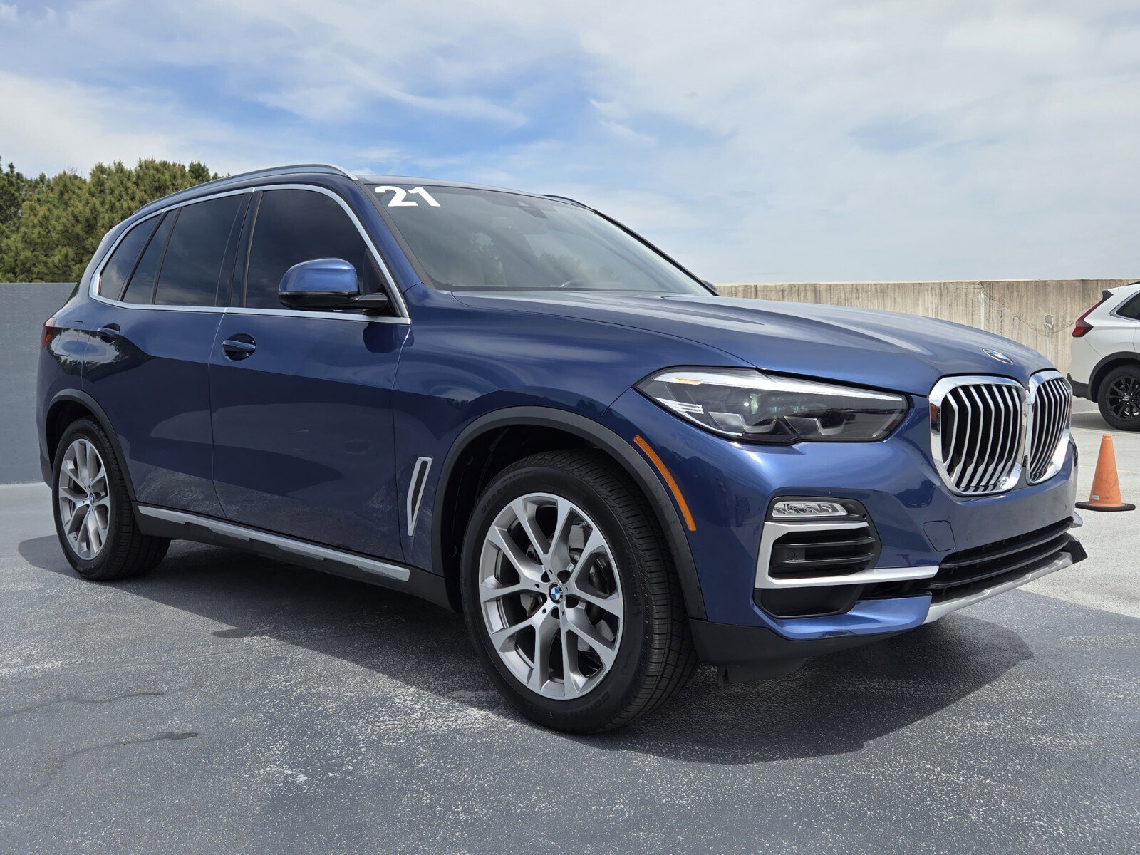 Used 2021 BMW X5 sDrive40i w/ Convenience Package image 14