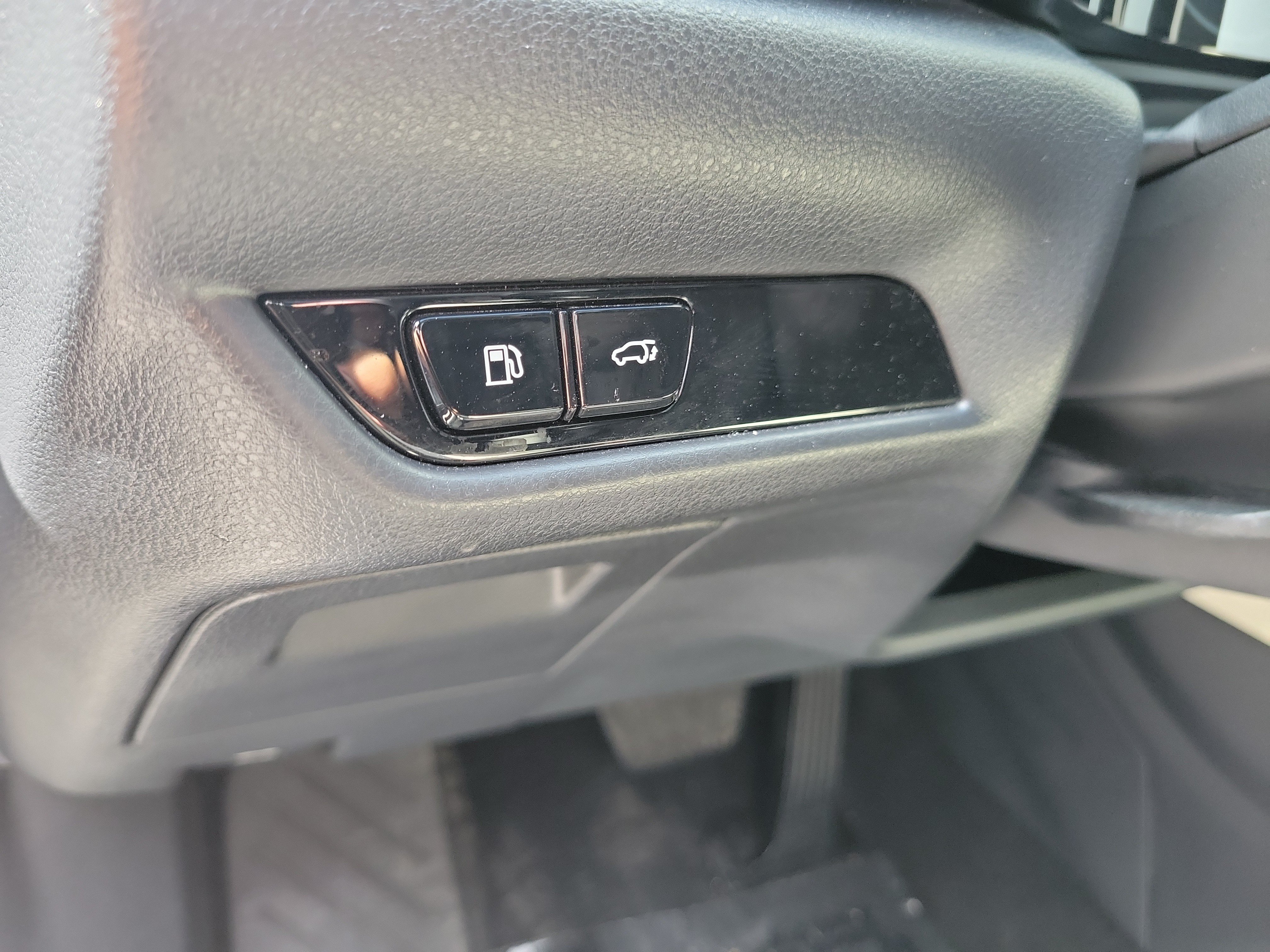 Used 2024 Lexus NX 250 FWD w/ Cold Area Package image 24