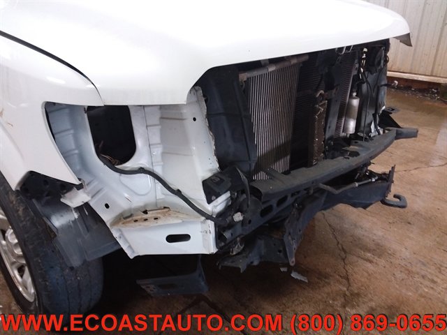 Used 2015 Nissan NV 2500 SV image 13