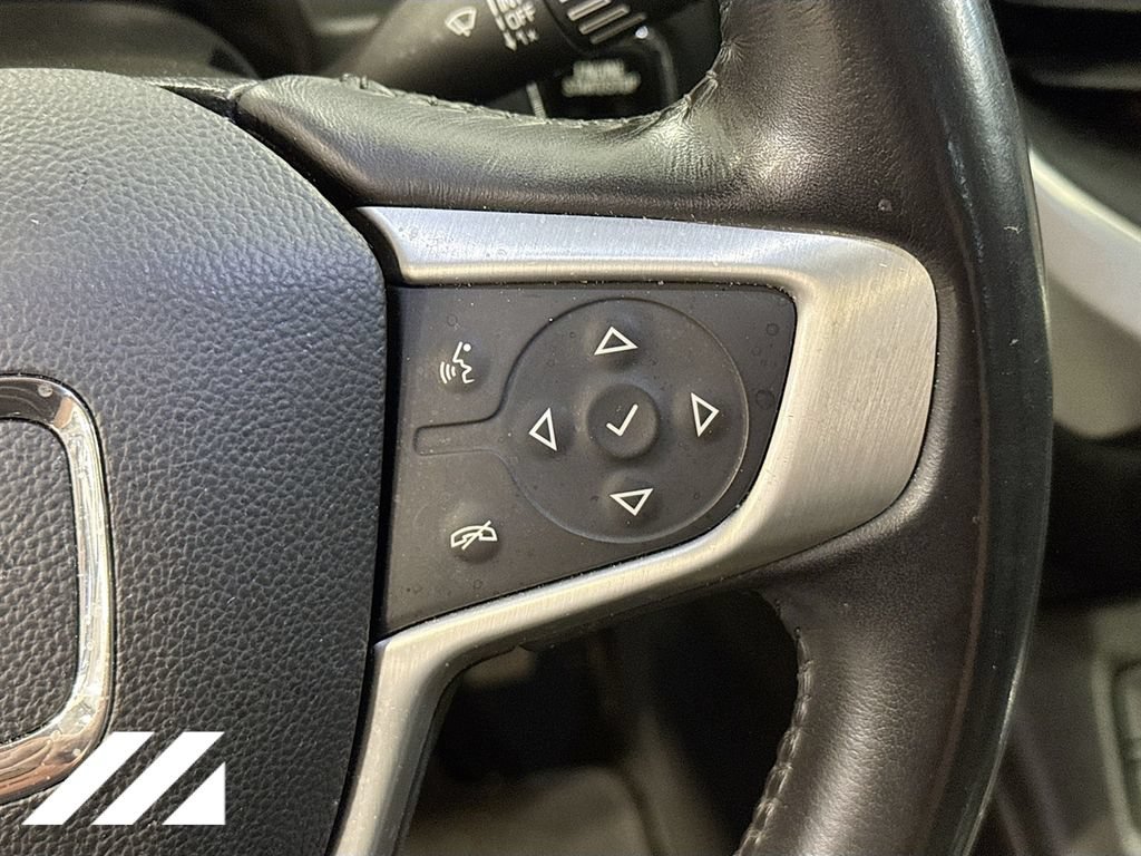Used 2019 GMC Acadia SLT AWD/4WD image 13