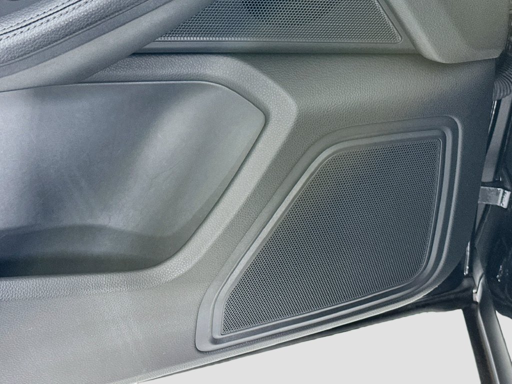 Certified 2023 Porsche Macan S AWD/4WD image 21