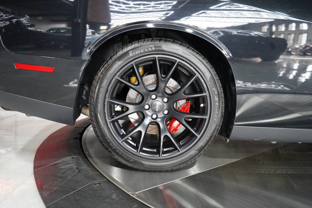 Used 2015 Dodge Challenger SRT Hellcat image 60