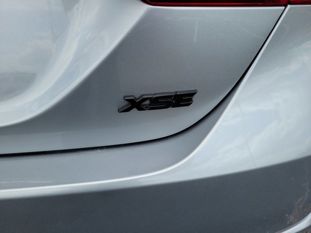 Used 2023 Toyota Camry XSE FWD image 31