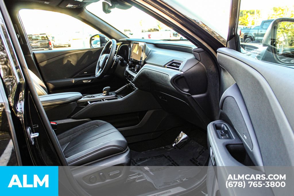 Used 2025 Lexus TX 500h AWD image 23