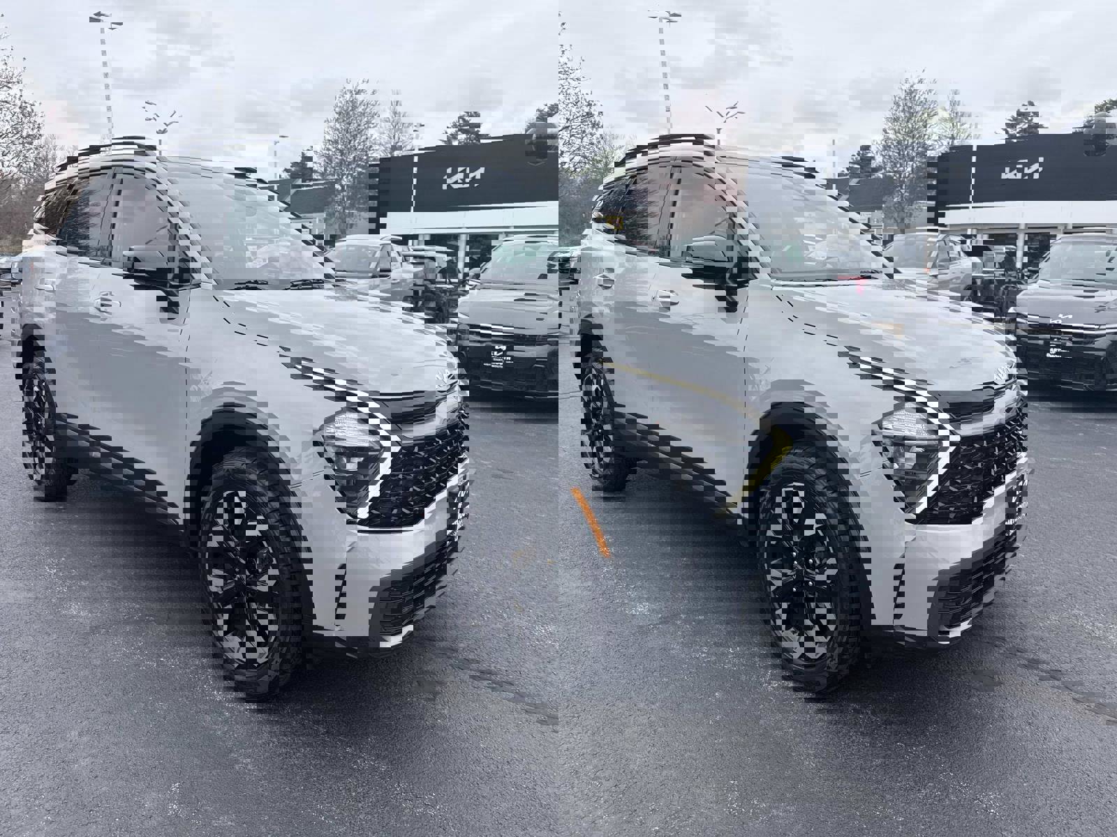 Used 2023 Kia Sportage X-Line w/ X-Line Premium Package AWD/4WD image 11