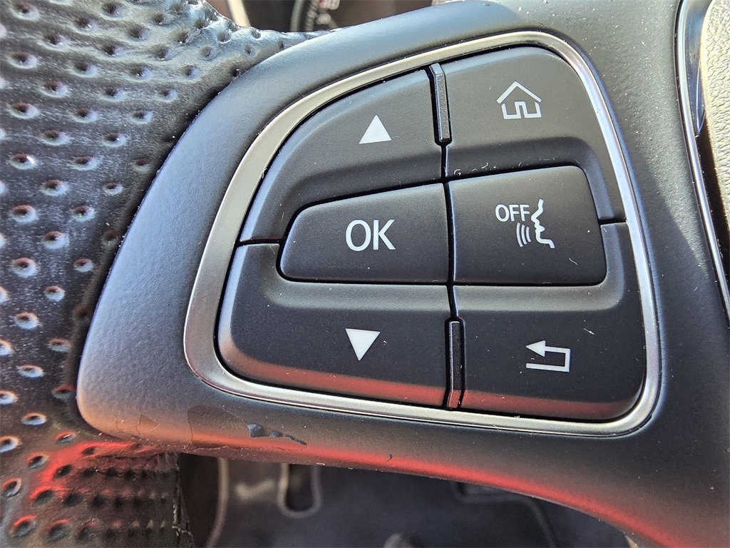 Used 2017 Mercedes-Benz C 300 4MATIC Sedan image 26