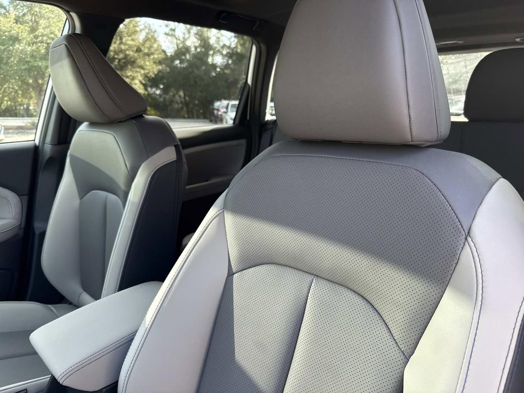 New 2025 Subaru Forester Limited image 24