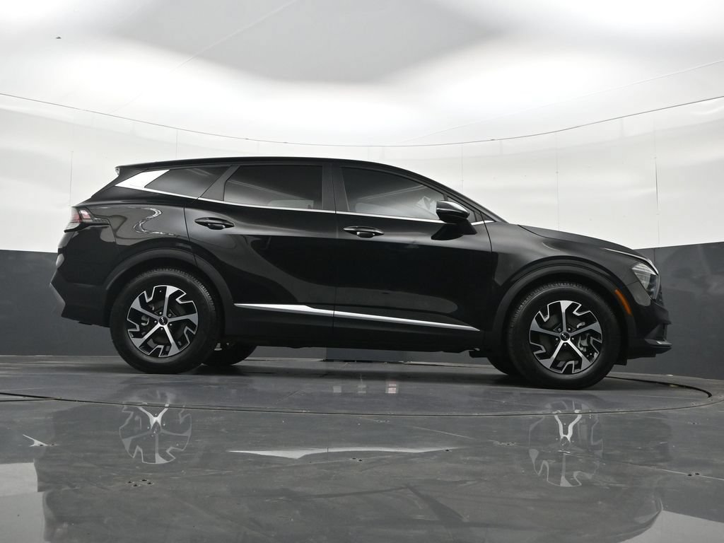 Used 2024 Kia Sportage EX FWD image 37
