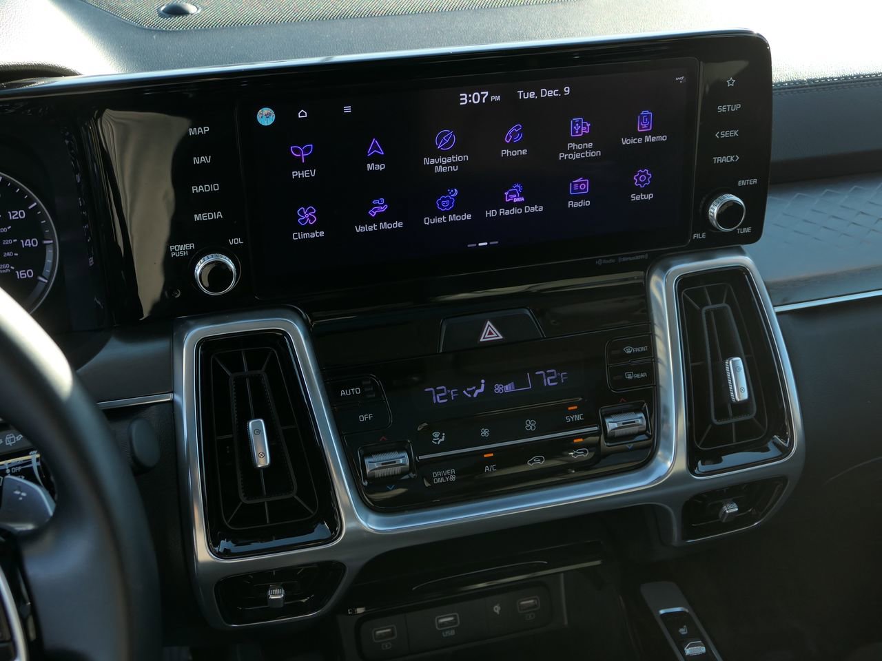 Used 2022 Kia Sorento SX w/ Panoramic Sunroof Package image 16