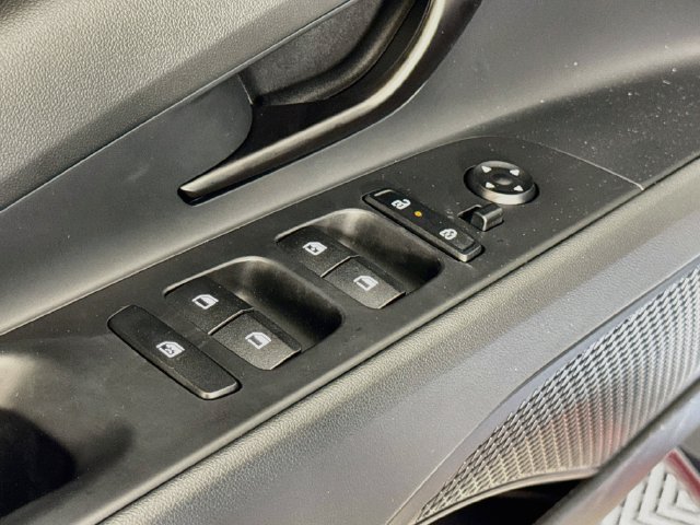 New 2026 Hyundai Elantra N FWD image 30