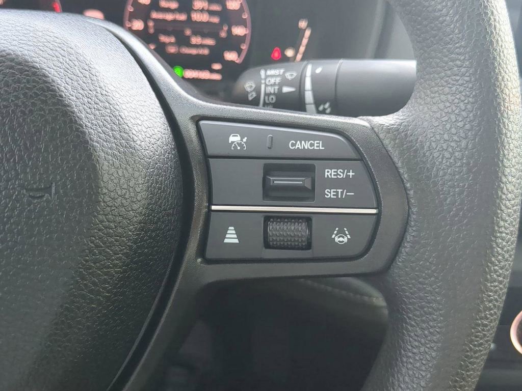 Certified 2025 Honda Accord SE image 25