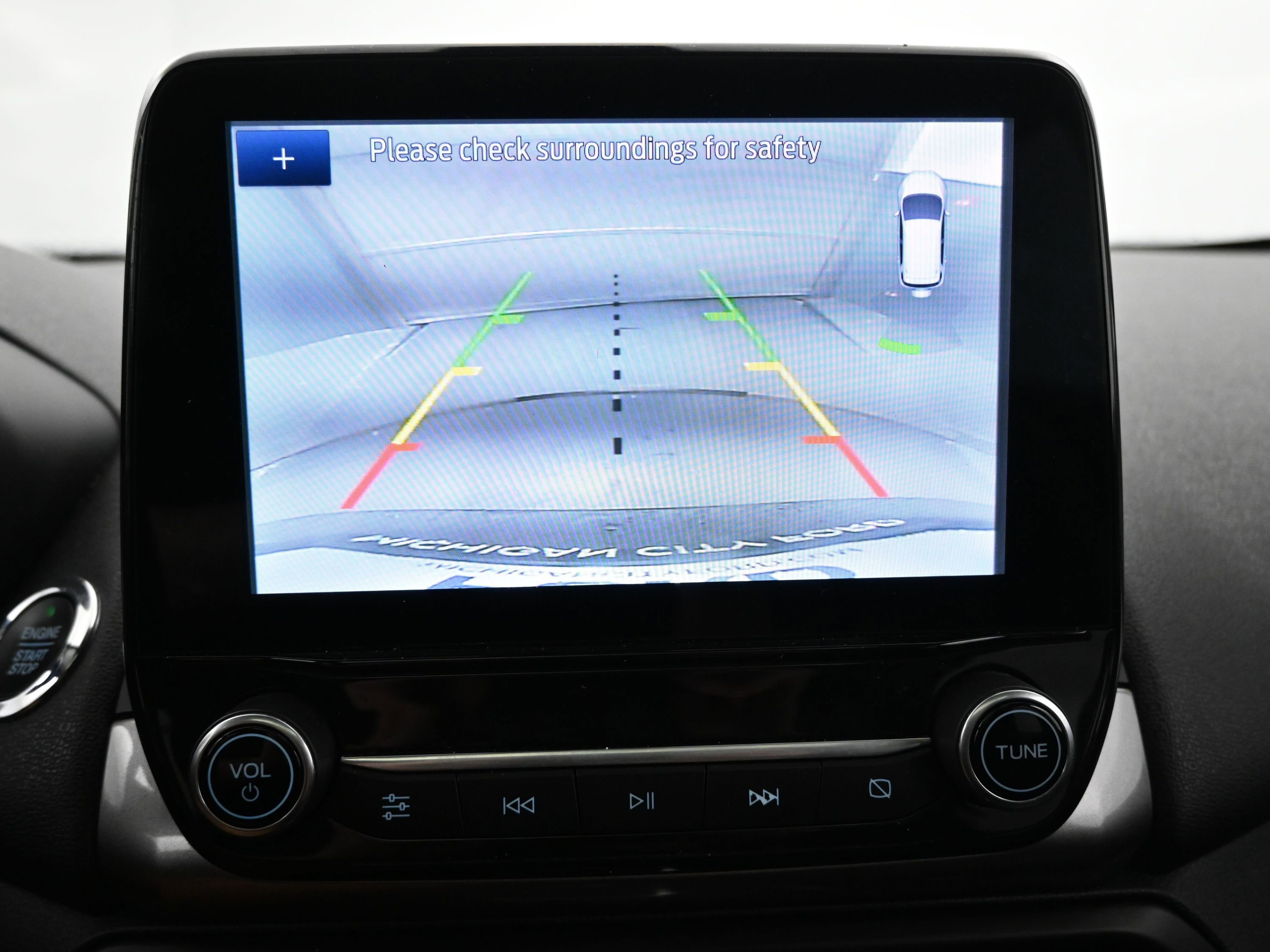 Used 2021 Ford EcoSport SES image 16