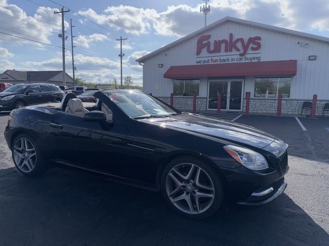 Used 2013 Mercedes-Benz SLK 250 w/ Premium I Pkg image 1