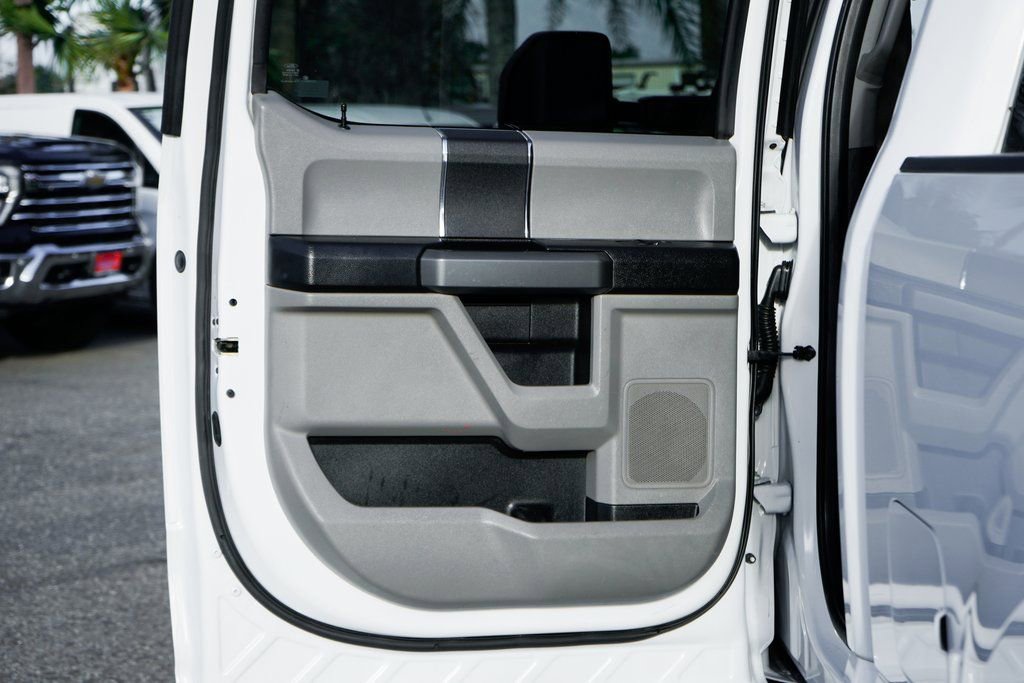 Used 2017 Ford F250 XLT w/ XLT Value Package image 32