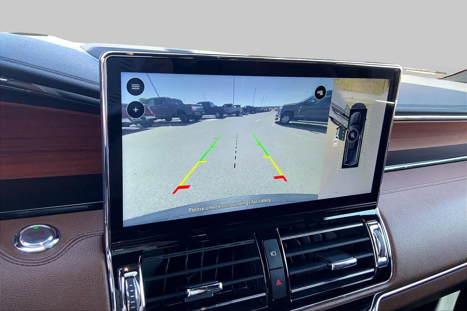 Used 2022 Lincoln Navigator Reserve AWD/4WD image 27