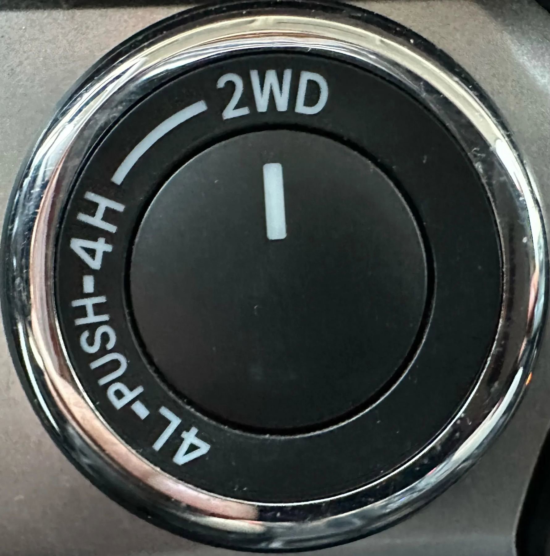 Used 2017 Toyota Tacoma SR image 22