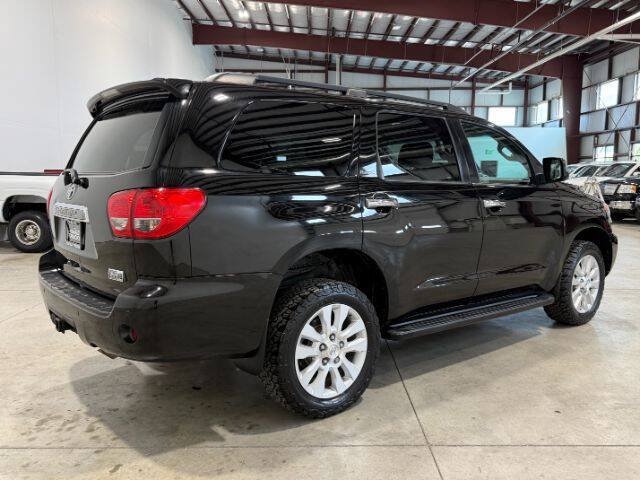 Used 2014 Toyota Sequoia Platinum AWD/4WD image 8