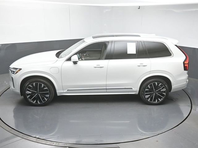 Certified 2026 Volvo XC90 T8 Ultra w/ Protection Package Premier AWD/4WD image 46