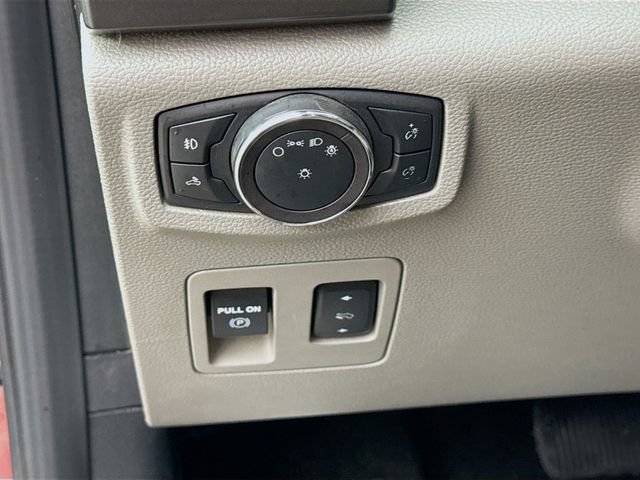 Used 2019 Ford F150 XLT w/ Equipment Group 302A Luxury AWD/4WD image 10