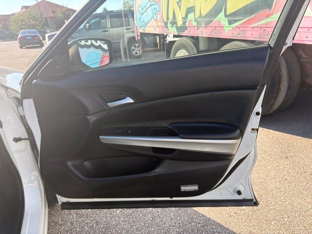 Used 2013 Honda Crosstour EX-L image 31