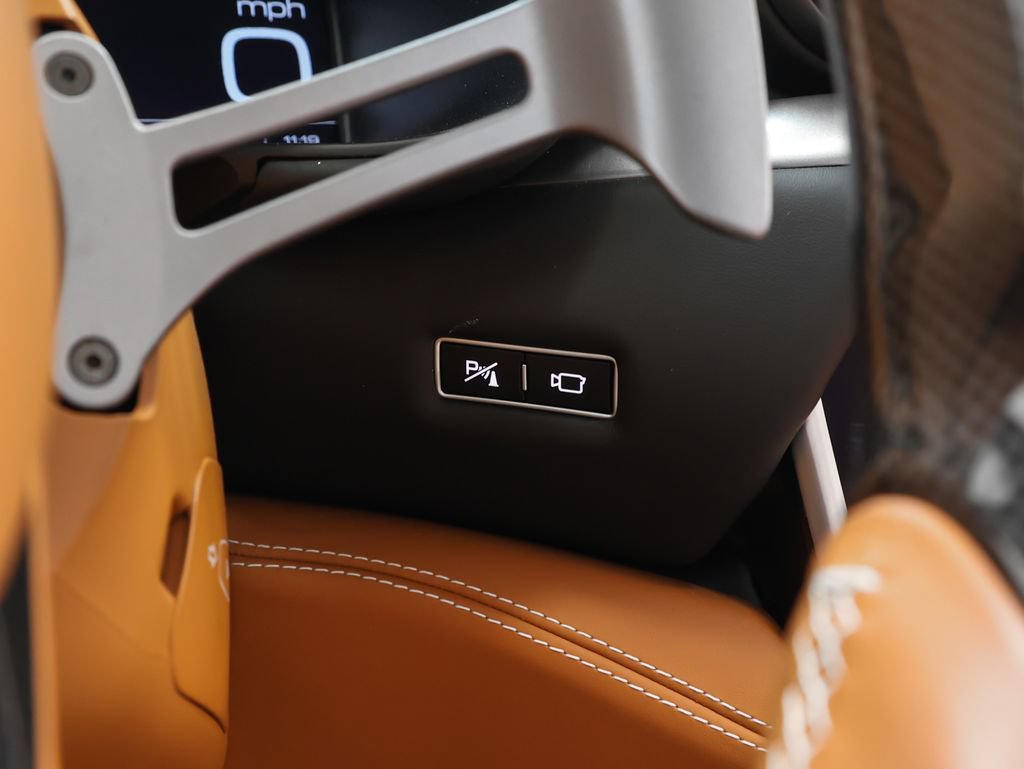 Certified 2022 Ferrari Portofino M RWD image 57