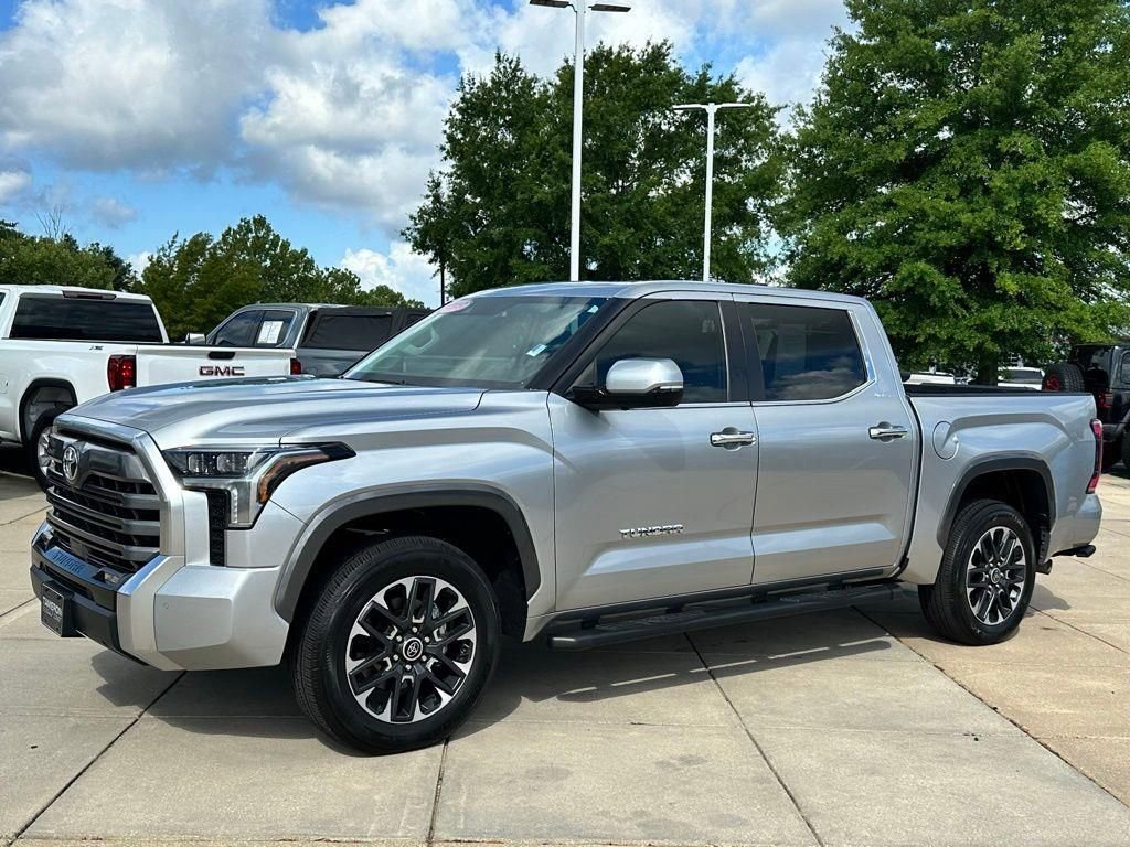 Used 2024 Toyota Tundra Limited AWD/4WD image 4