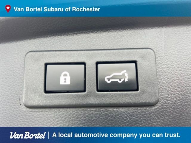Used 2023 Subaru Outback Premium image 26