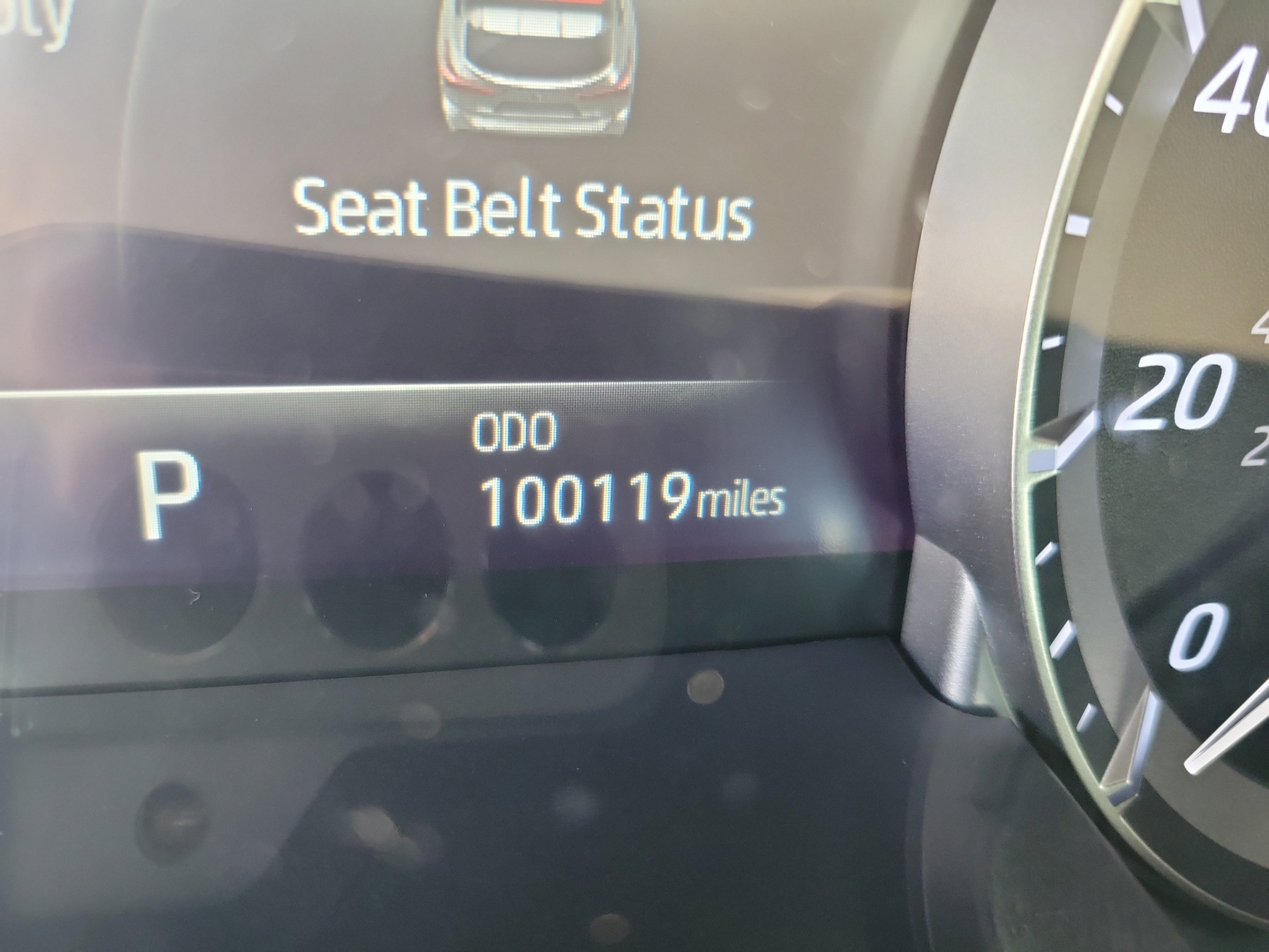 Used 2021 Toyota Highlander XLE FWD image 16