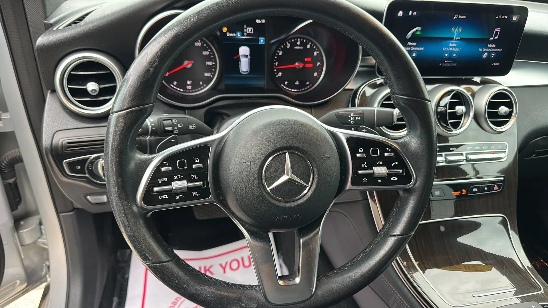 Used 2020 Mercedes-Benz GLC 300 4MATIC image 10