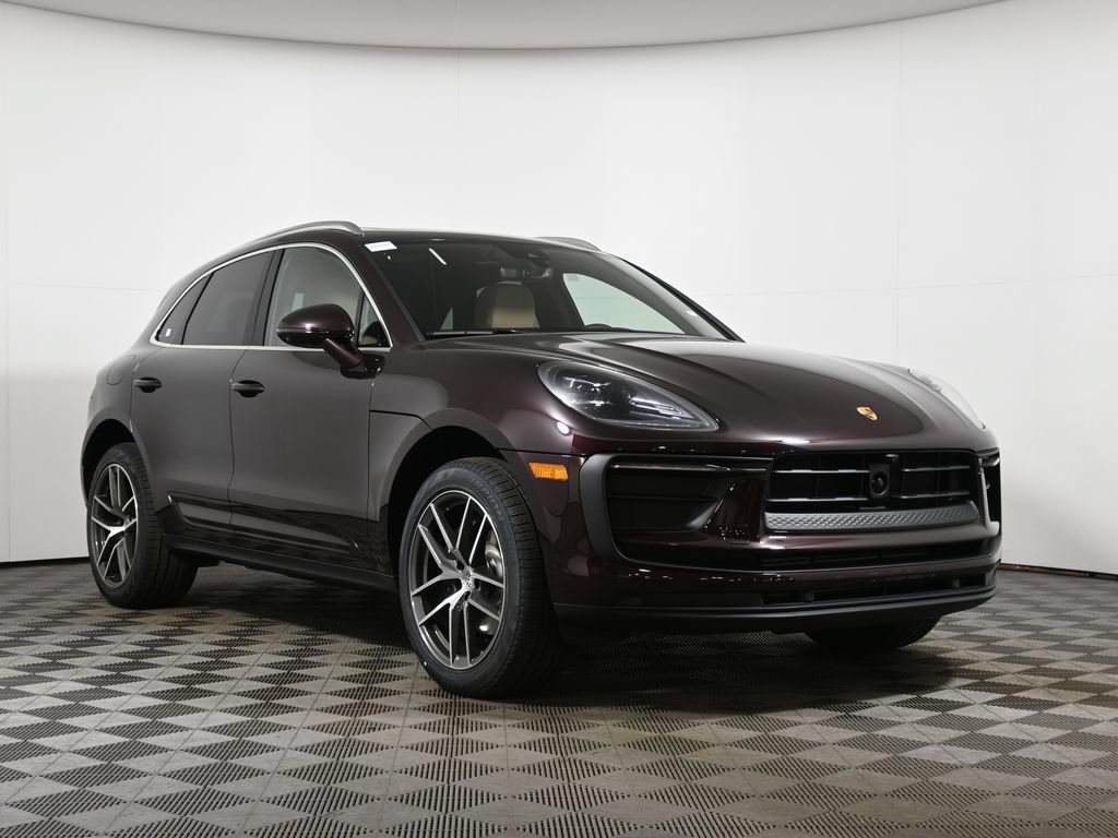 New 2026 Porsche Macan AWD/4WD image 9