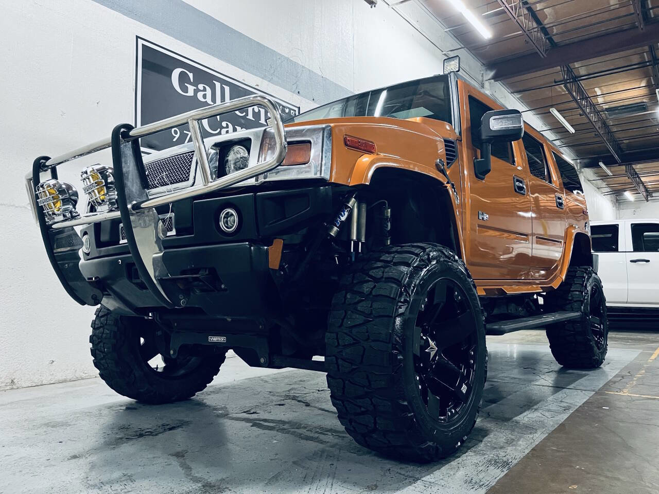 Used 2006 HUMMER H2 w/ Limited Edition H2 AWD/4WD image 2