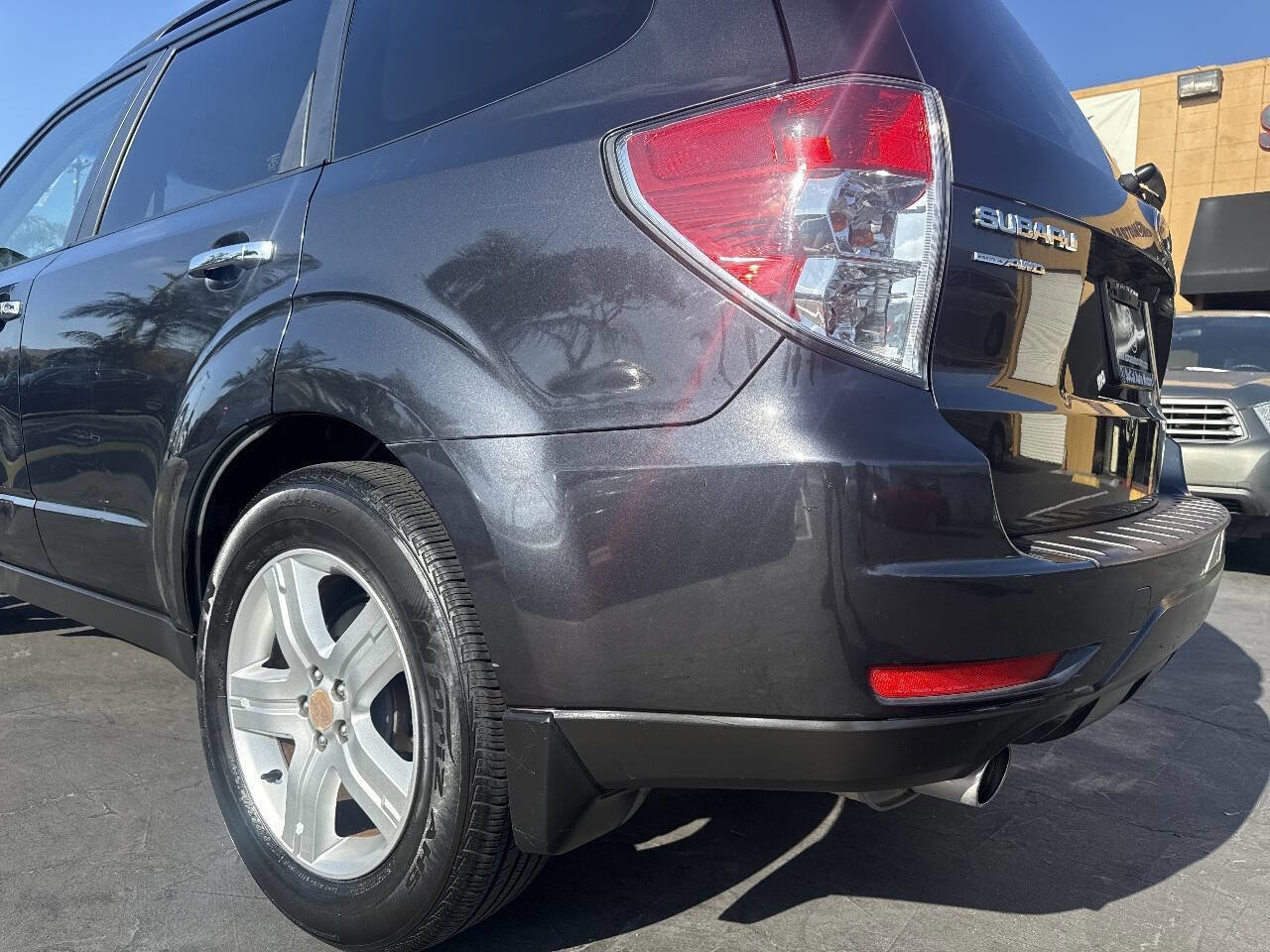 Used 2010 Subaru Forester 2.5X Limited AWD/4WD image 39