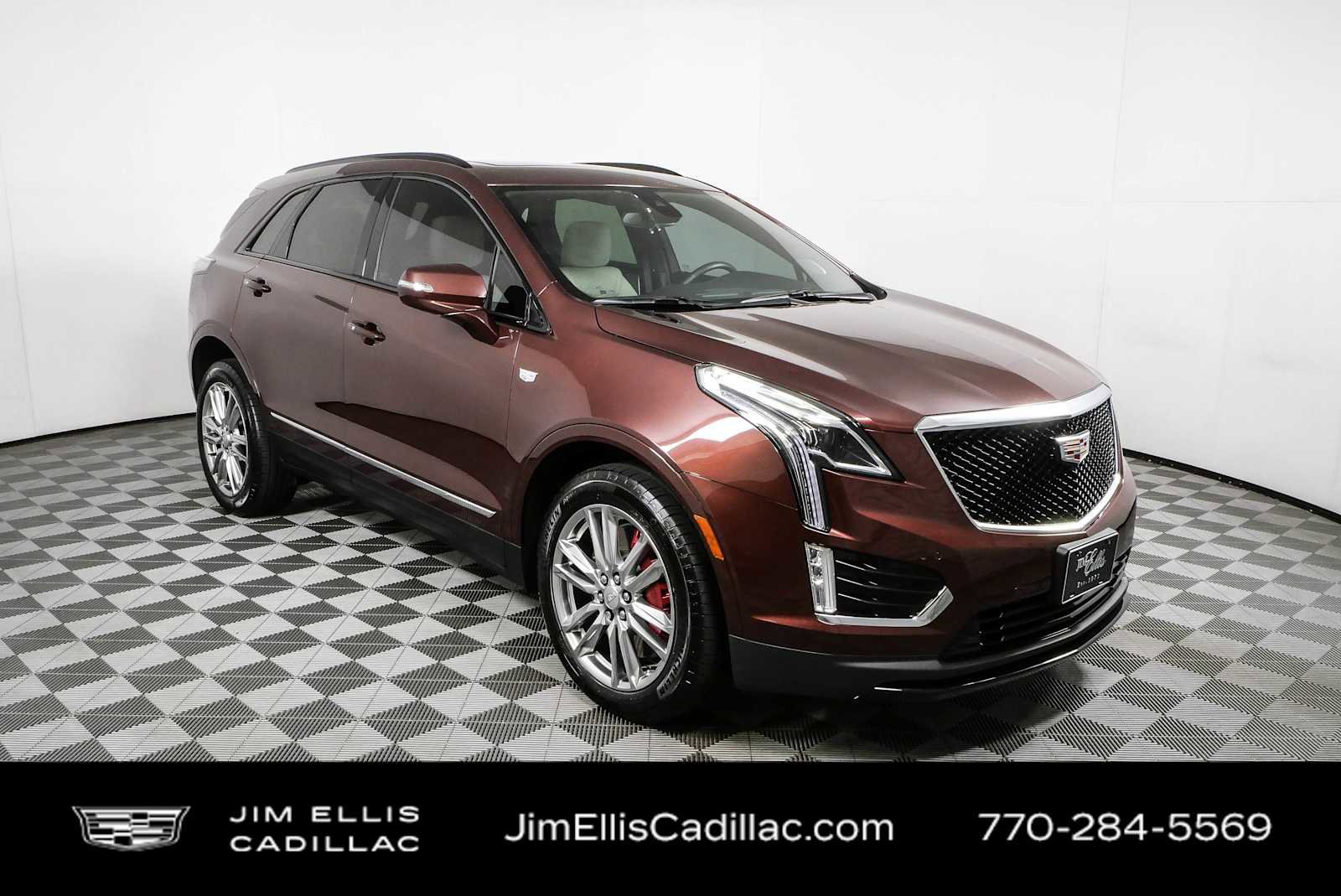 Used 2023 Cadillac XT5 Sportv AWD/4WD image 1