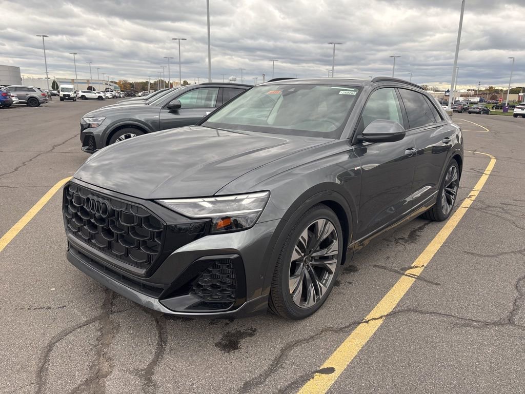 New 2025 Audi Q8 Premium Plus image 3