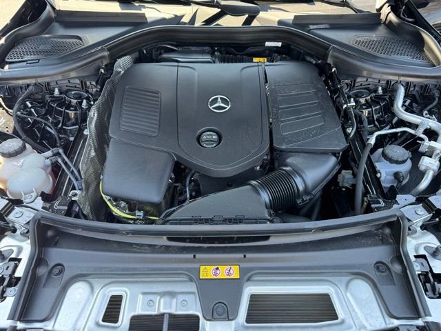 Used 2026 Mercedes-Benz GLC 300 4MATIC image 10