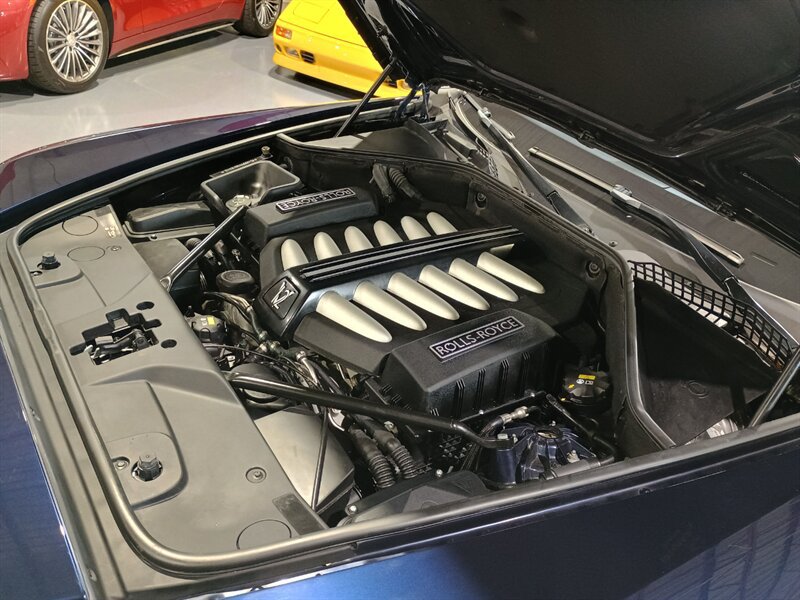 Used 2016 Rolls-Royce Dawn RWD image 46