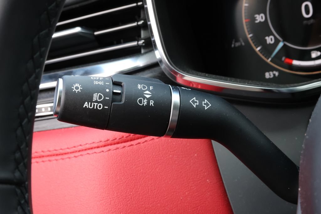Certified 2026 Jaguar F-PACE R-Dynamic S AWD/4WD image 22