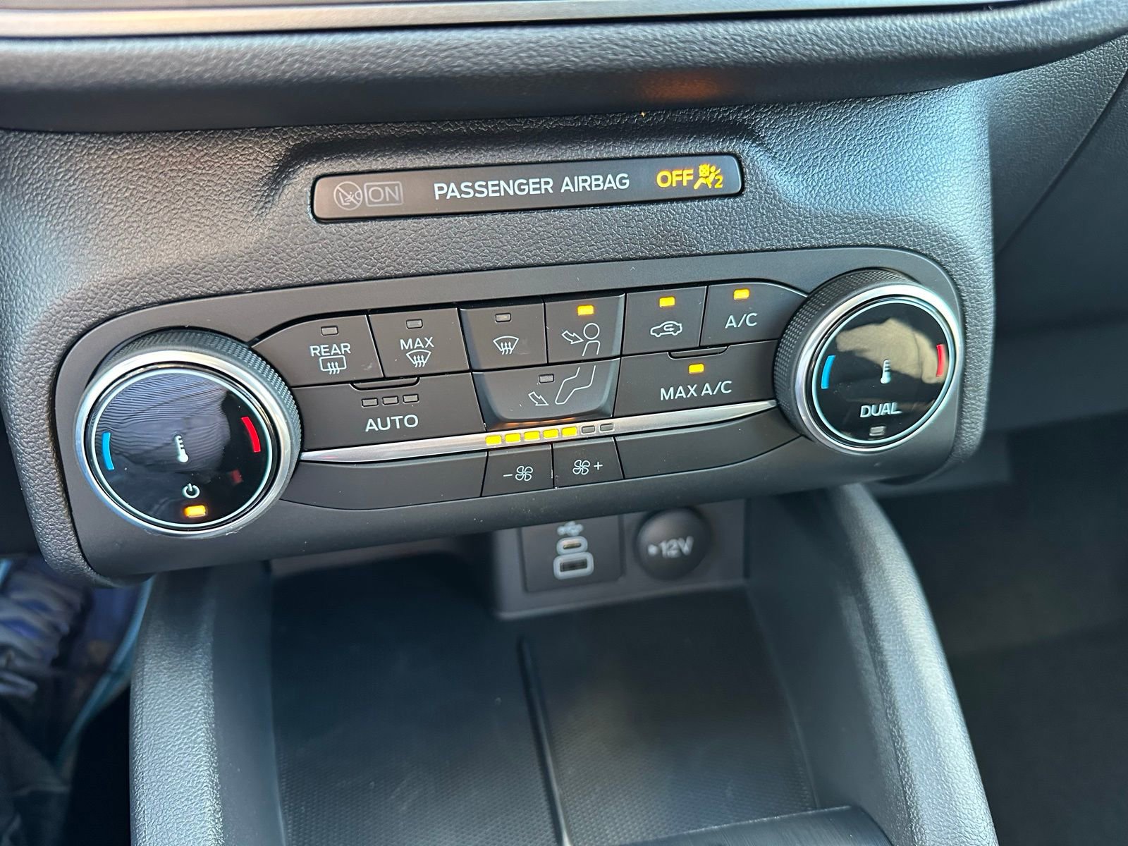 Used 2025 Ford Escape Active FWD image 16