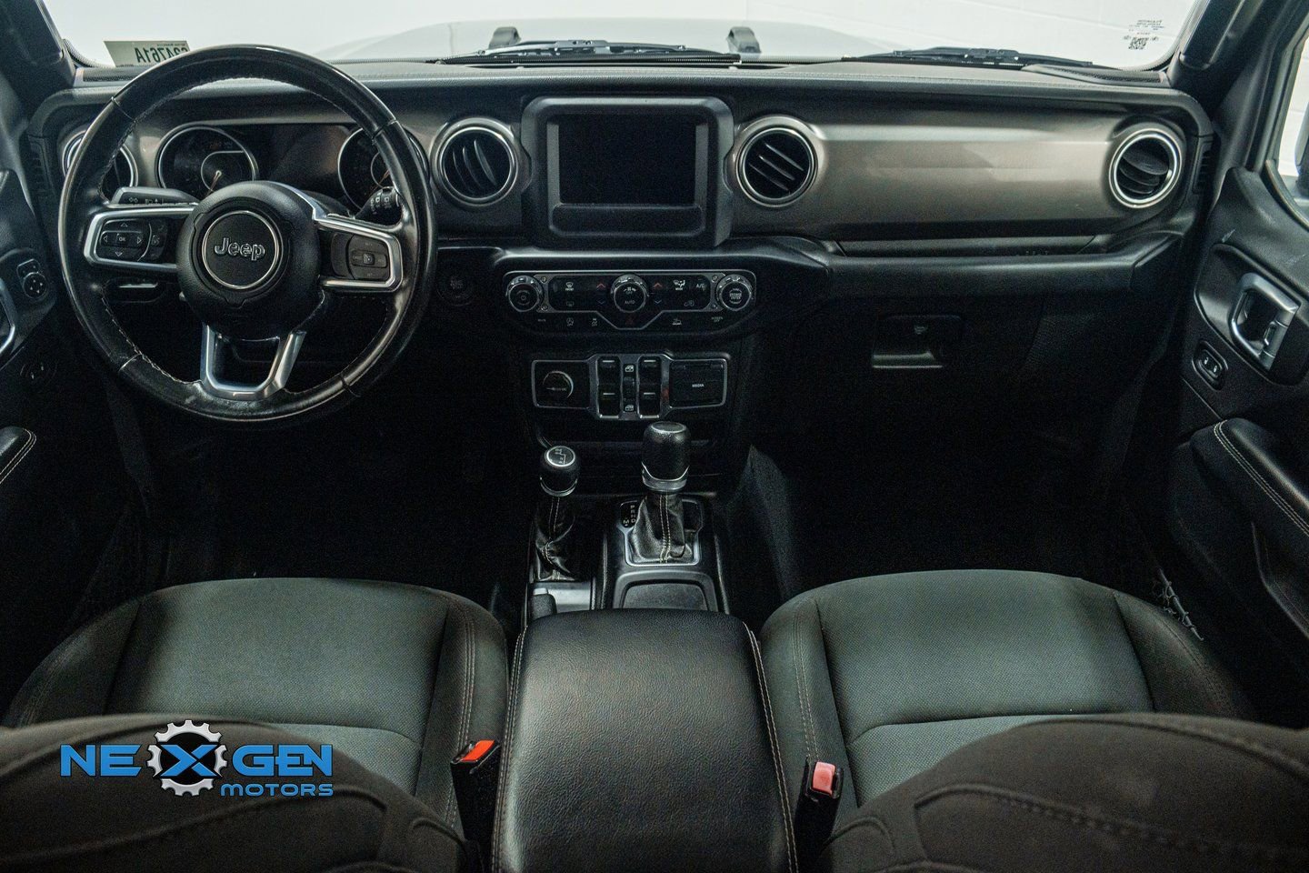 Used 2021 Jeep Wrangler Unlimited Sahara image 25