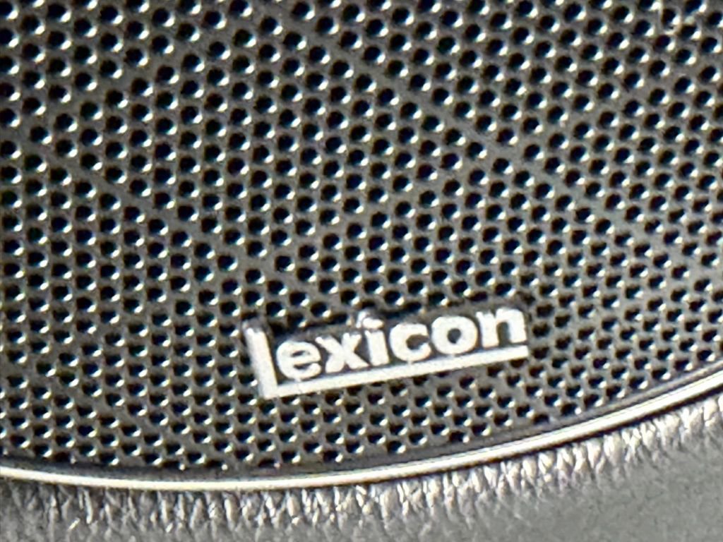 Used 2025 Genesis GV70 2.5T Sport Prestige w/ Sport Prestige Package AWD/4WD image 23