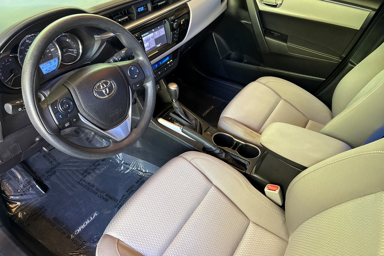 Used 2014 Toyota Corolla LE FWD image 11