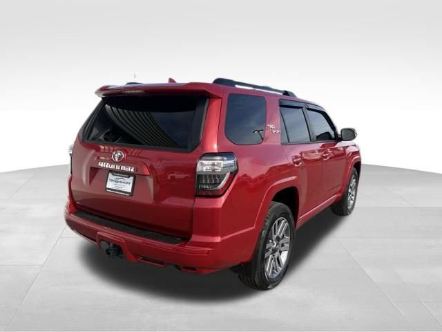 Used 2022 Toyota 4Runner TRD Sport w/ Technology Package AWD/4WD image 2
