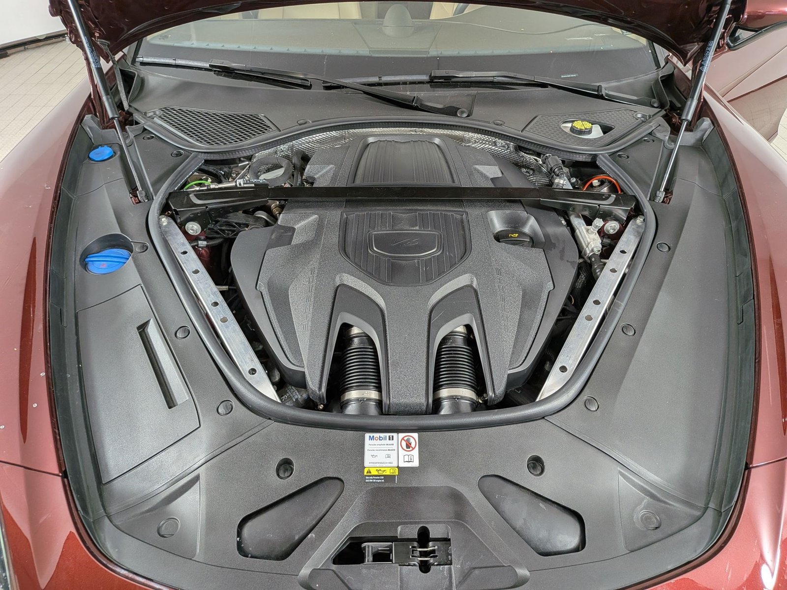 Certified 2023 Porsche Panamera 4S AWD/4WD image 26