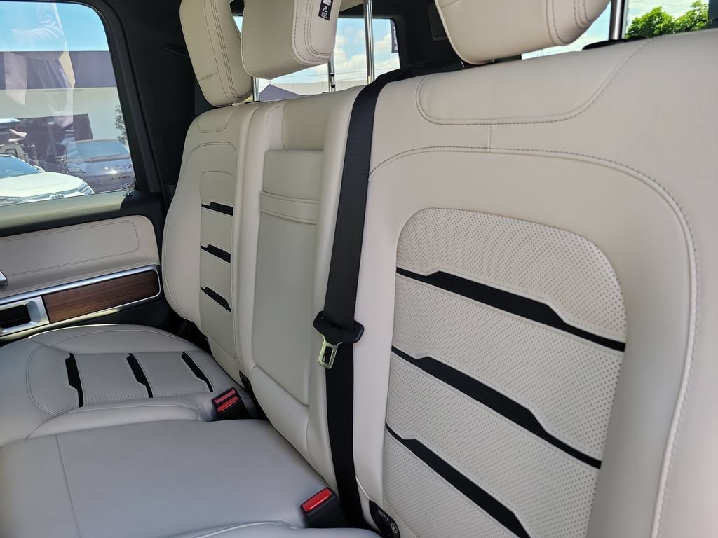 Used 2025 Mercedes-Benz G 63 AMG 4MATIC image 14