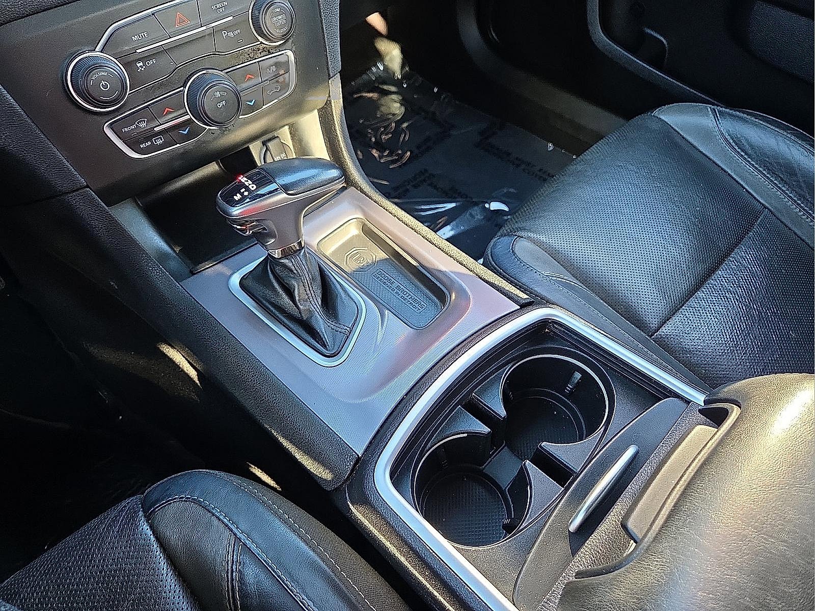 Used 2021 Dodge Charger SXT w/ Leather Interior Group image 25