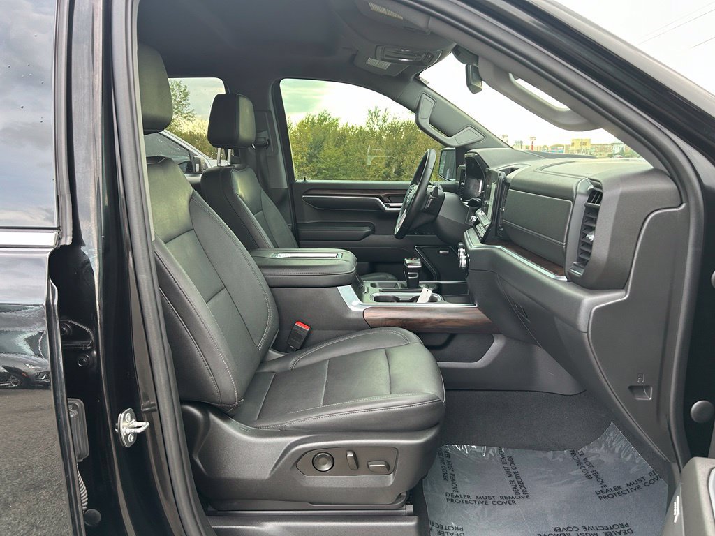 Used 2022 GMC Sierra 1500 SLT RWD image 16