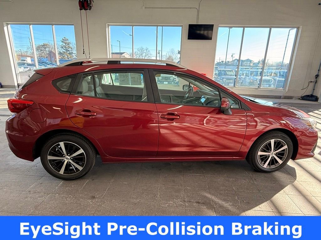 Used 2023 Subaru Impreza Premium image 6