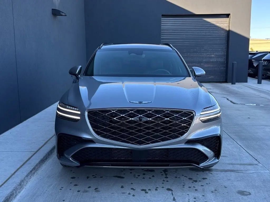 New 2026 Genesis GV70 2.5T Sport Prestige AWD/4WD image 2