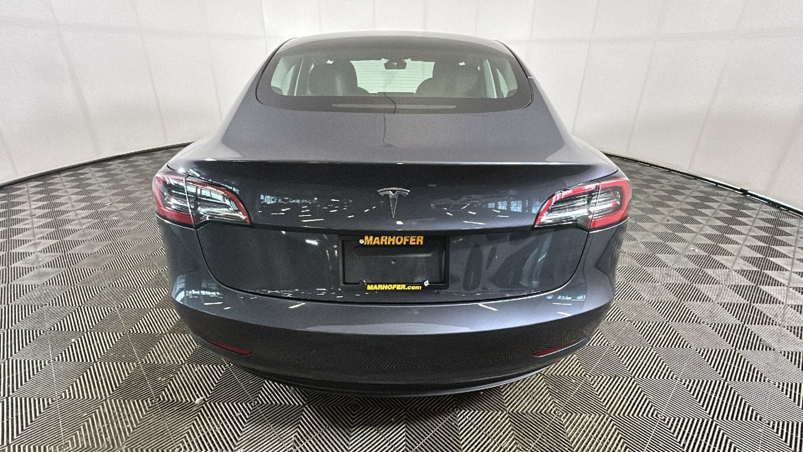 Used 2023 Tesla Model 3 Standard Range RWD video 3