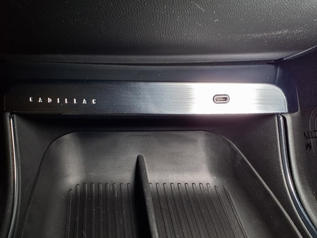 Certified 2024 Cadillac Lyriq Tech AWD/4WD image 5